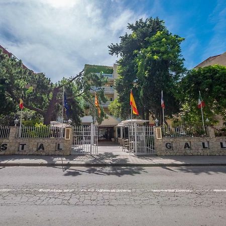 Hostal Gallet 罗萨斯 外观 照片
