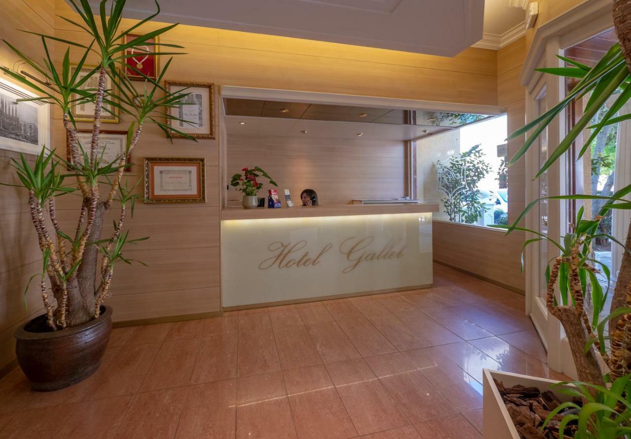 Hostal Gallet 罗萨斯 外观 照片